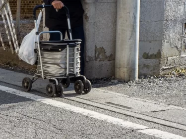 【交通難民】現状や原因、対策を解説！