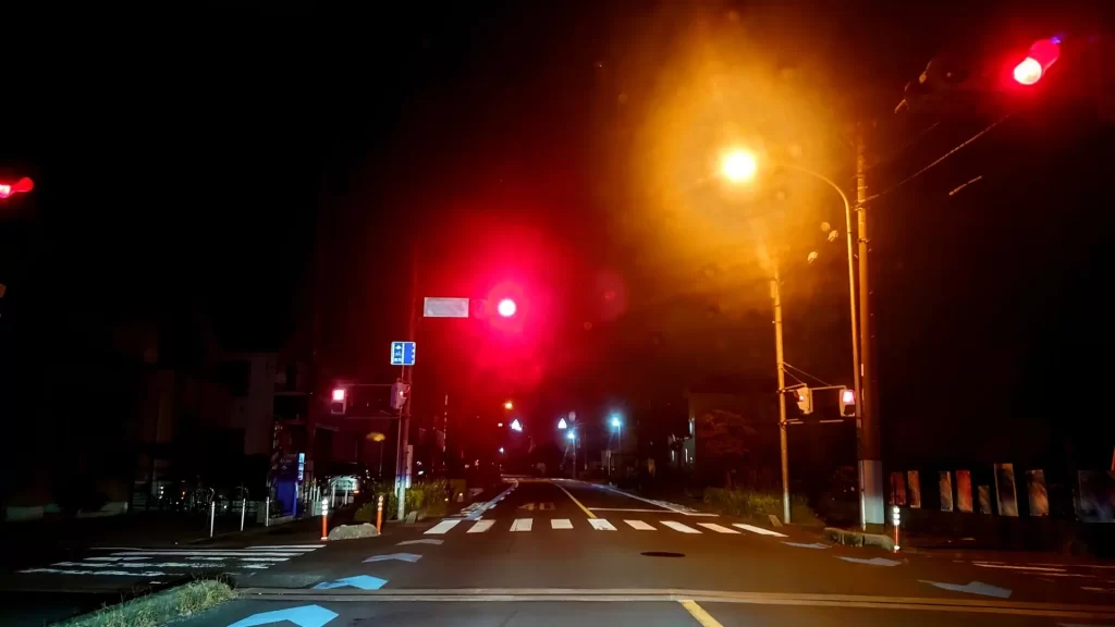 点滅信号が指し示す注意事項